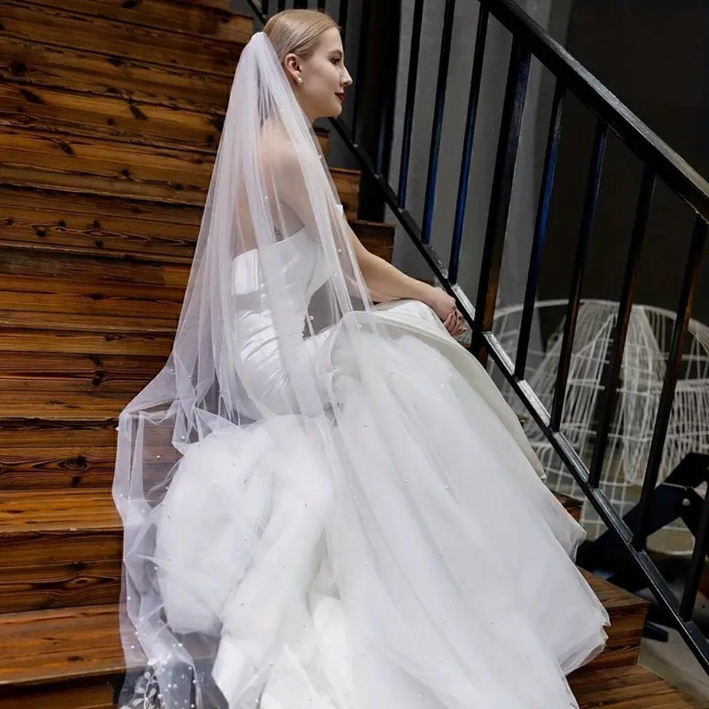 Floral Lace and Pearls Cathedral Bridal Wedding Veil With Comb Over 9' Long - Picture 5 of 7